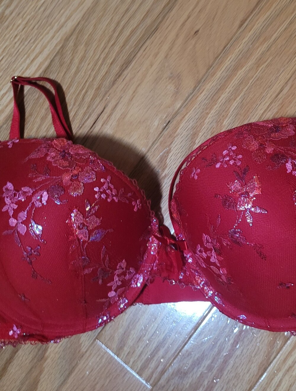 Victoria's Secret Red Floral Lace Push-Up Bra